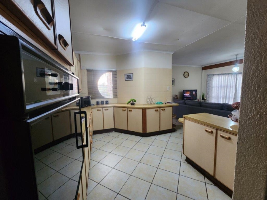 3 Bedroom Property for Sale in Riebeeckstad Free State